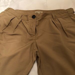 BURBERRY CARGO 💯. AUTHENTIC